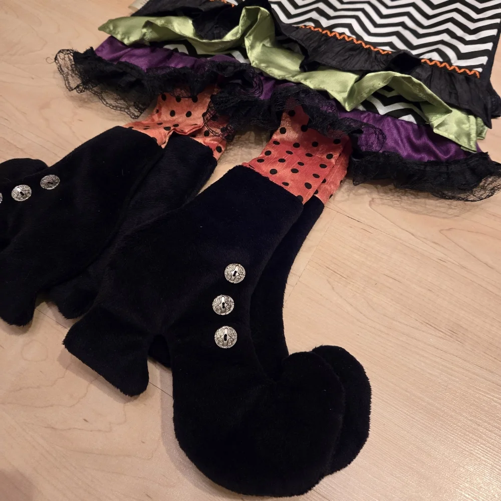 Halloween witch leg, lace, chevron table runner NWT